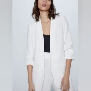 Zara White Blazer Rolled Up Sleeve - size M